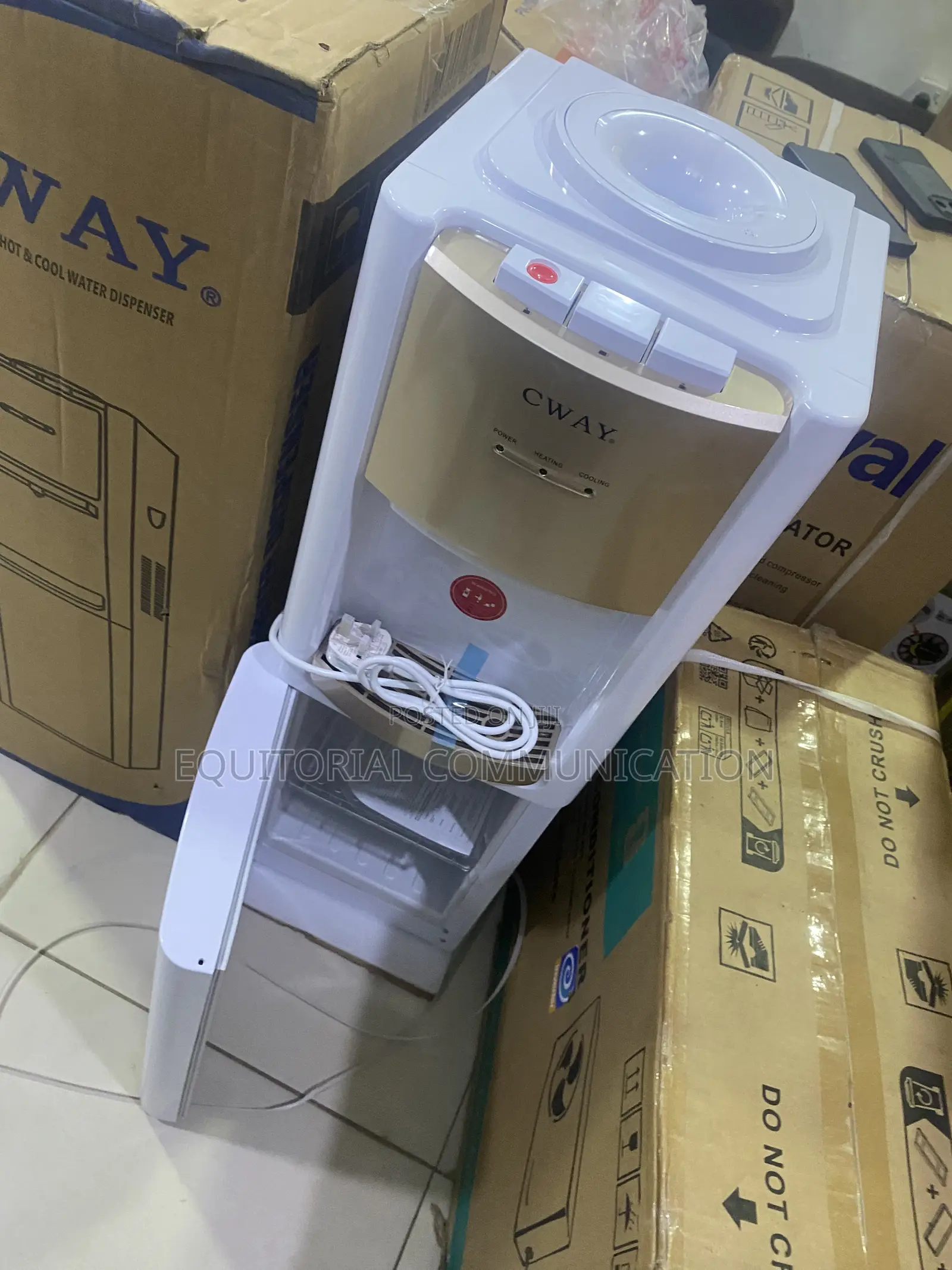 CWAY 3c-Cwm26hc Convenient Hot Cold Water Station