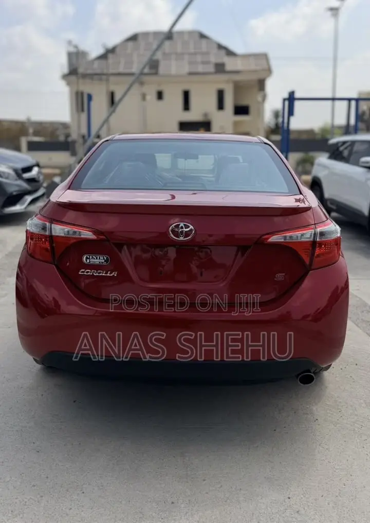 Toyota Corolla S 4dr Sedan (1.8L 4cyl CVT) 2015 Red