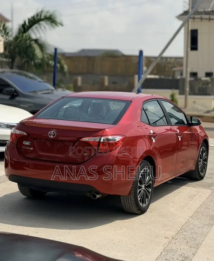 Toyota Corolla S 4dr Sedan (1.8L 4cyl CVT) 2015 Red