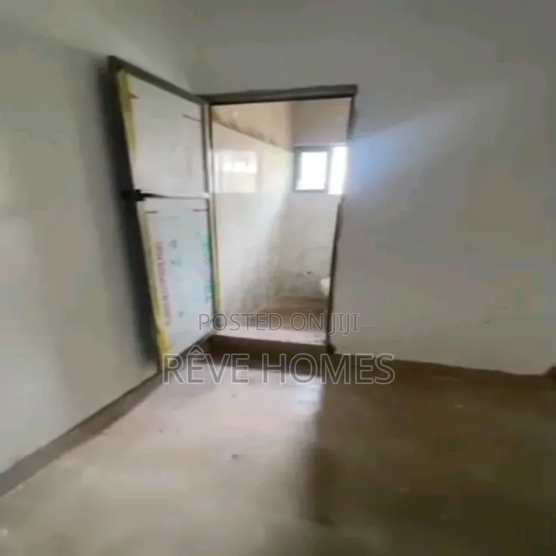 Studio Apartment in Makoko for rent
