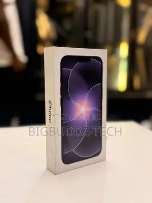 New Apple iPhone 17e 256 GB Pink