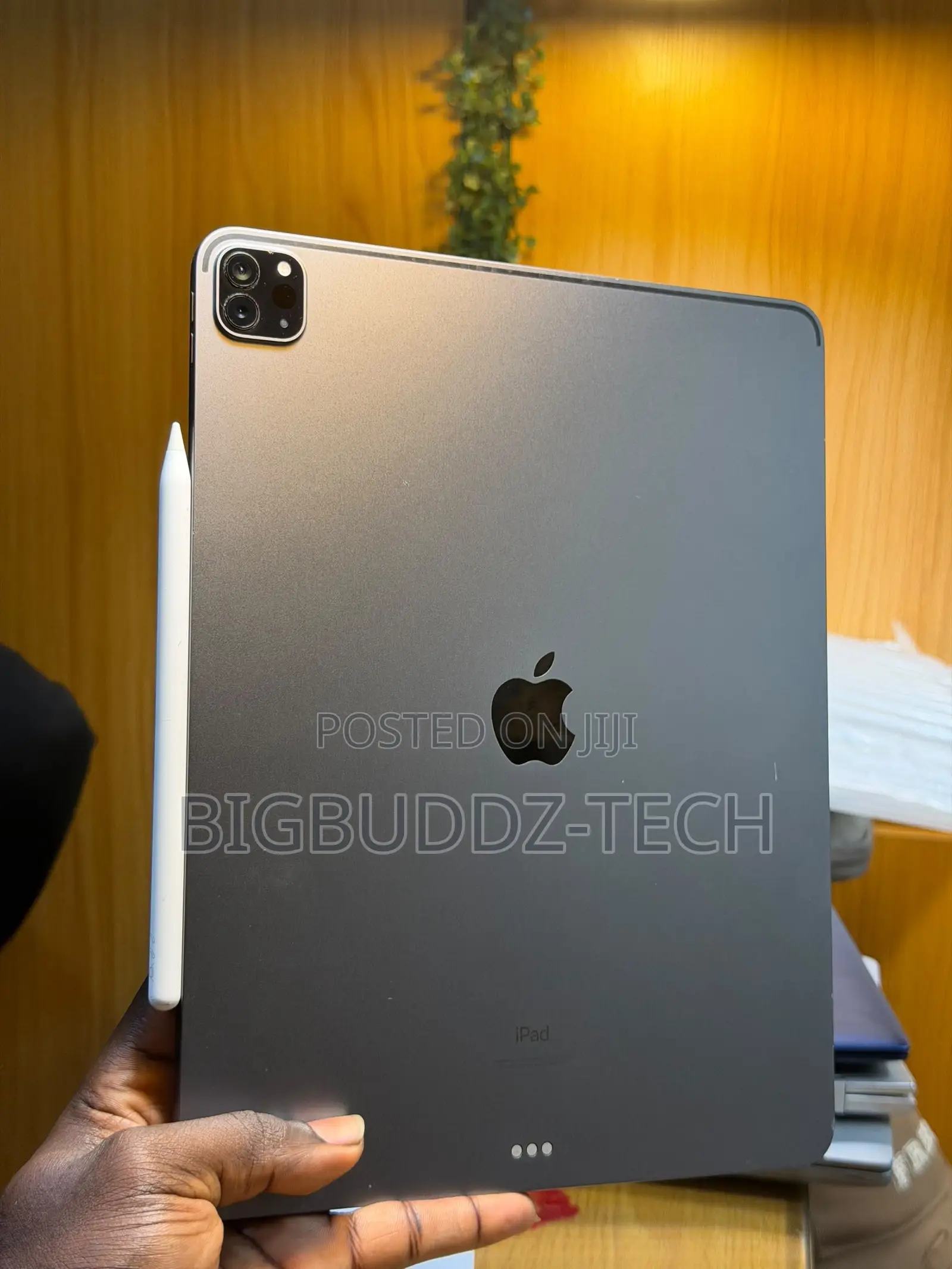 Apple iPad Pro 13 (2024) 256 GB