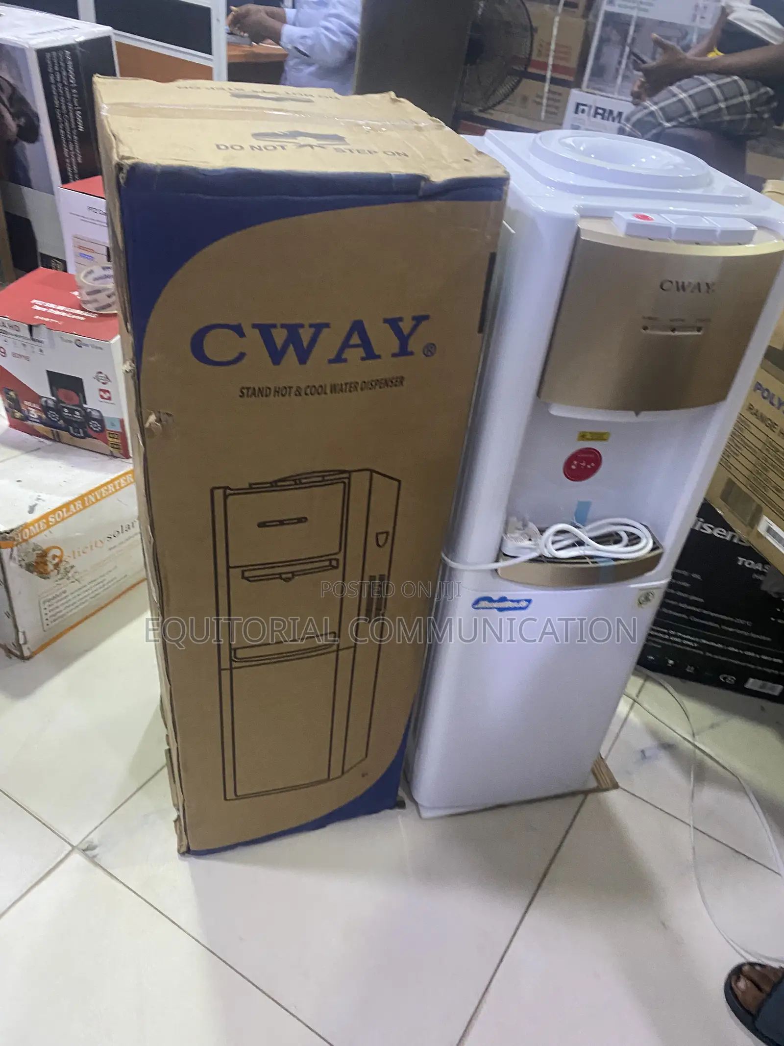 CWAY 3c-Cwm26hc Hot Cold Water Dispenser for Families