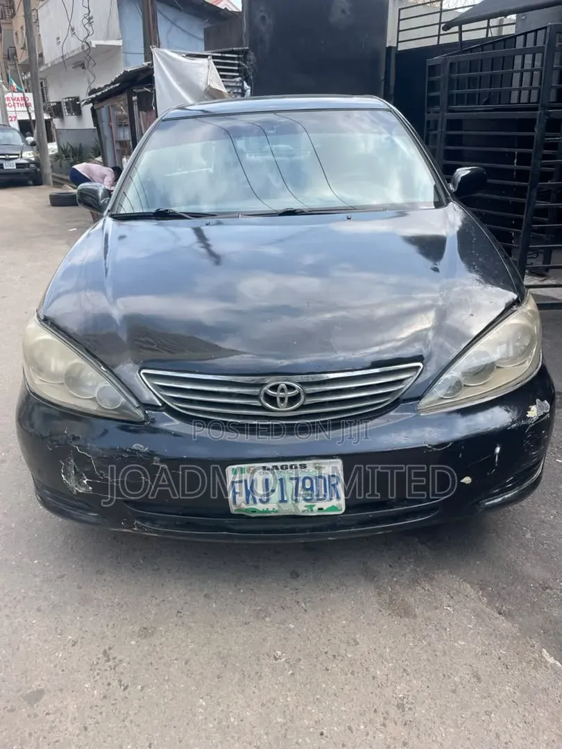 Toyota Camry 2003 Black