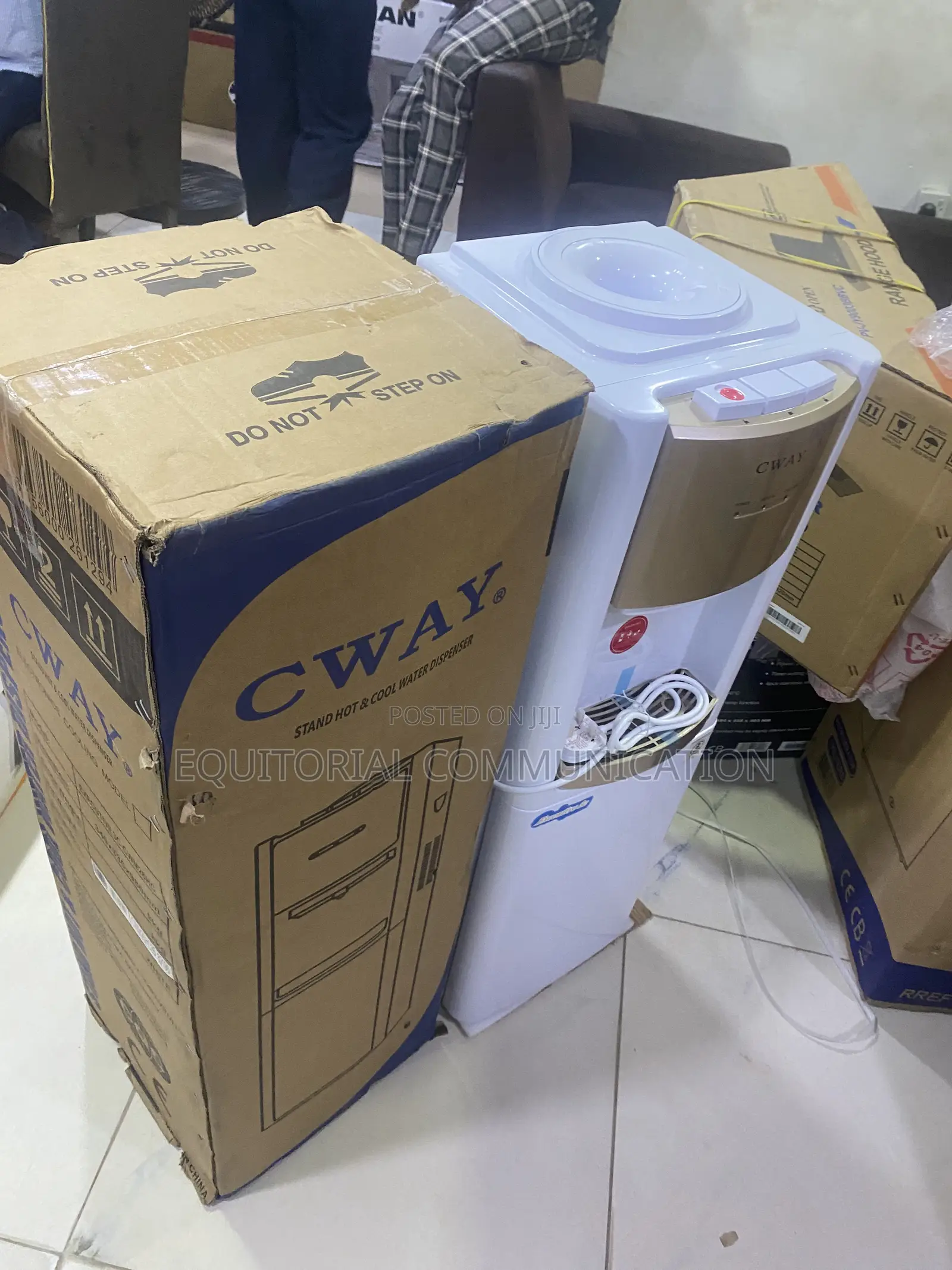 CWAY 3c-Cwm26hc Hot Cold Water Dispenser for Workplaces