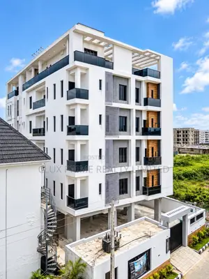 2bdrm Apartment in Lekki Phase 1 for sale