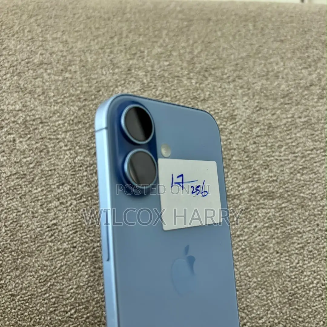 New Apple iPhone 17 256 GB Blue