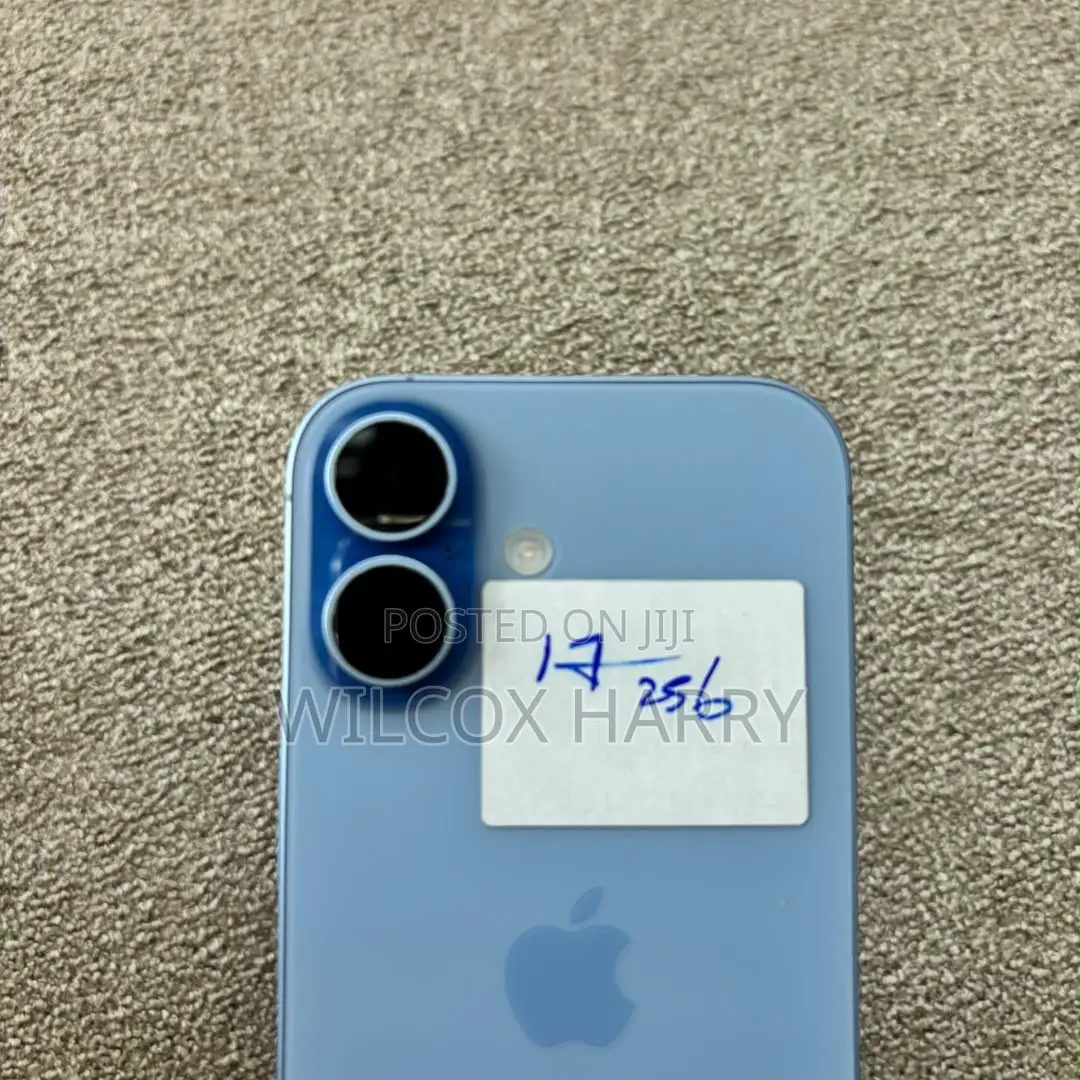New Apple iPhone 17 256 GB Blue