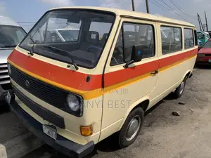Volkswagen Transporter 2002 Gold