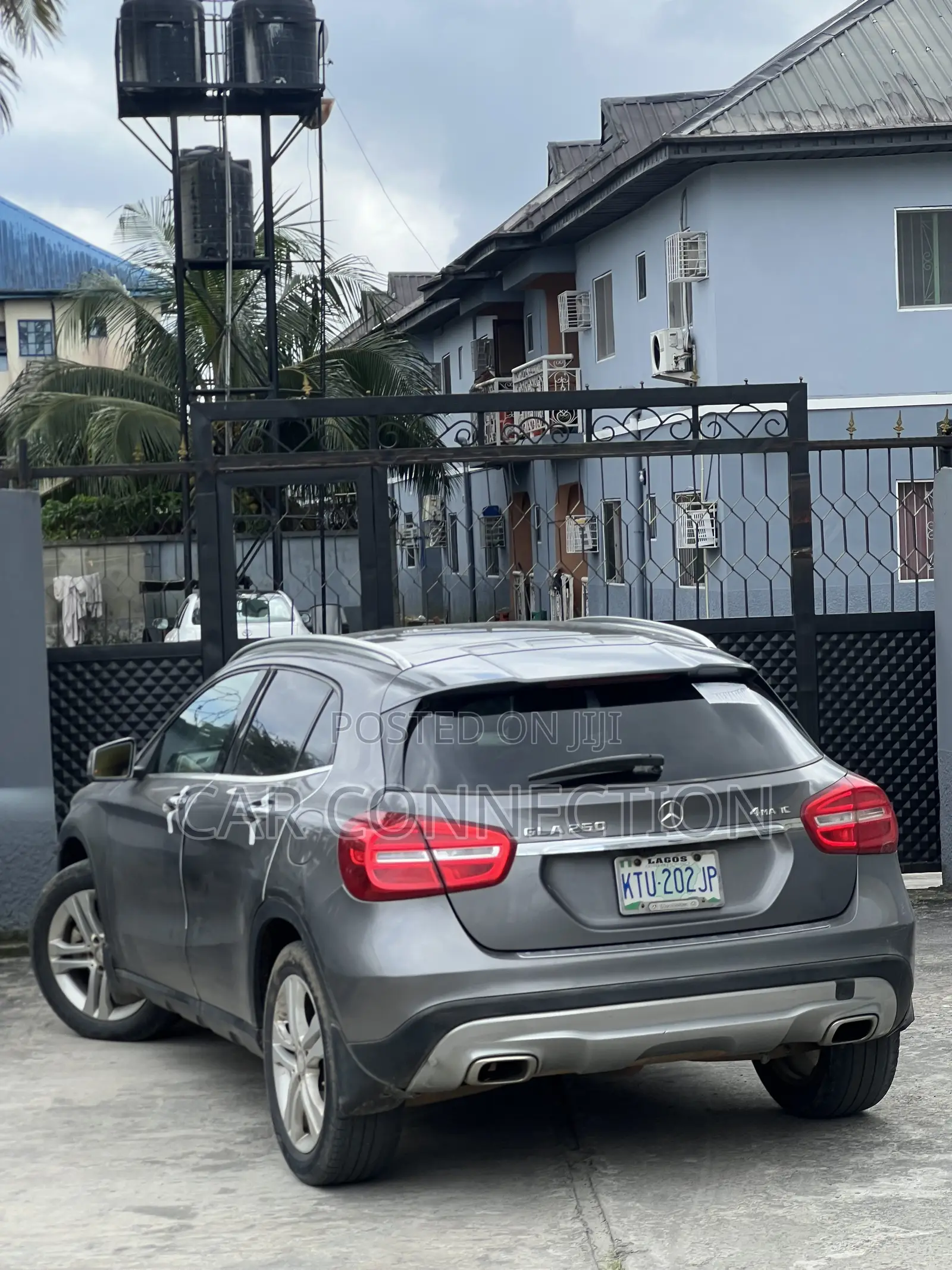 Mercedes-Benz GLA 250 2015 Gray