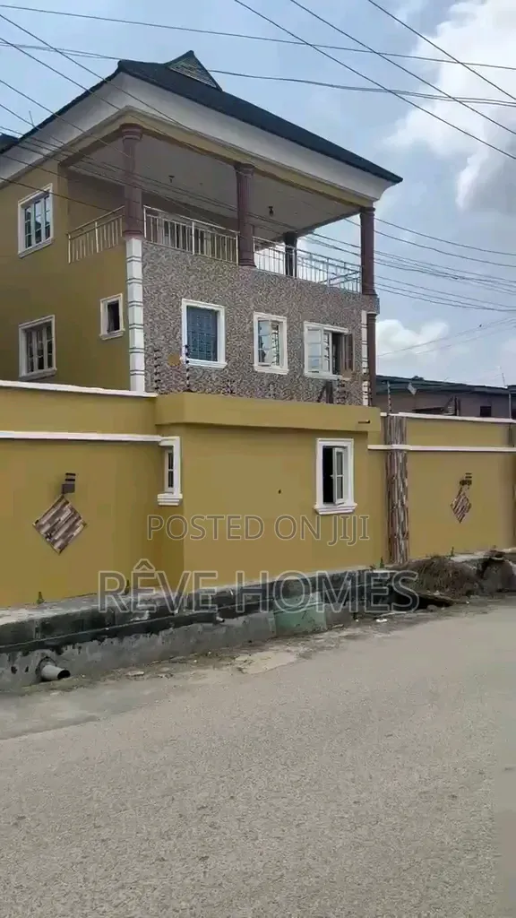 4bdrm Duplex in Ifako for rent