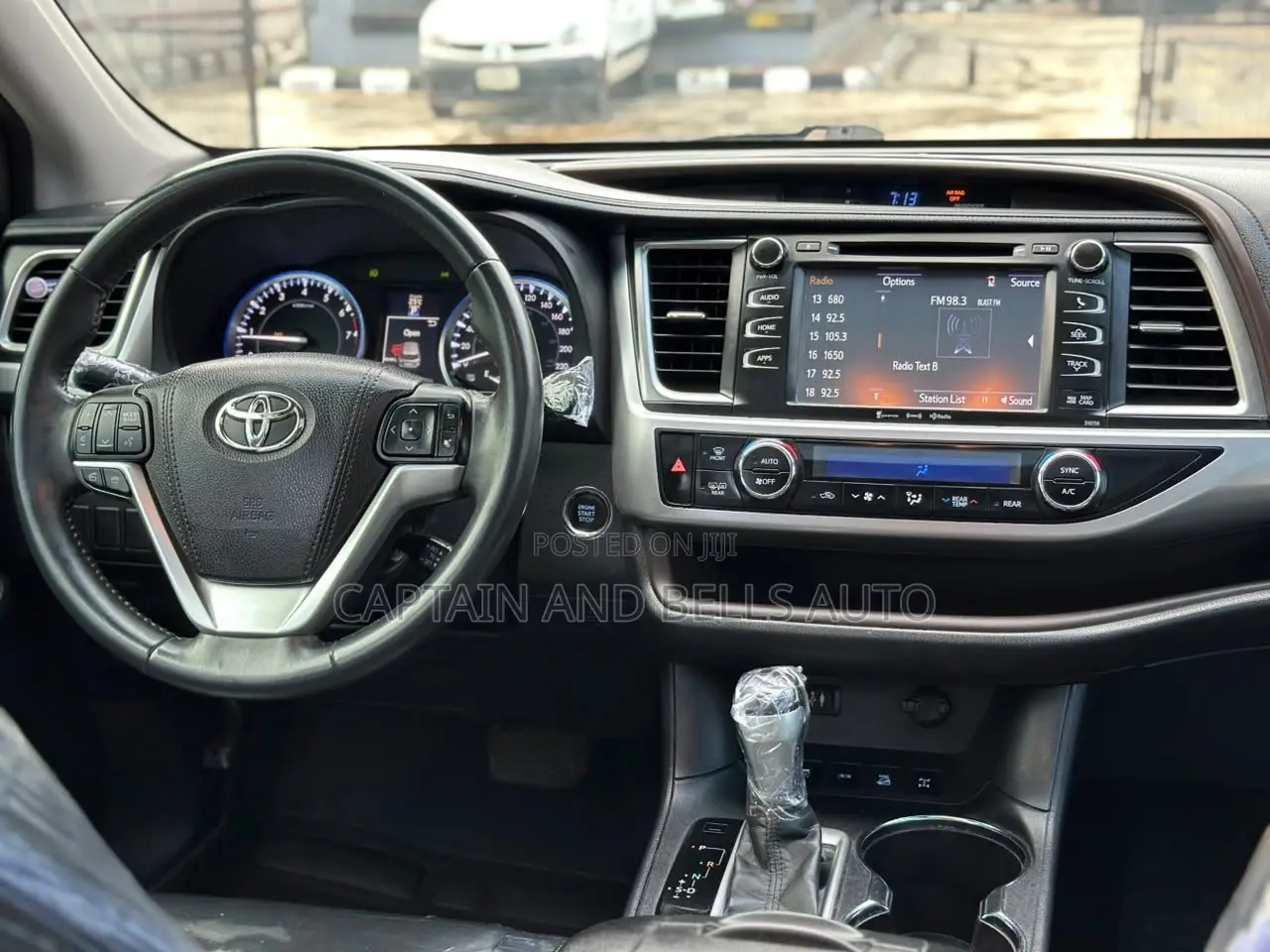 Toyota Highlander XLE V6 4x2 (3.5L 6cyl 6A) 2016 White