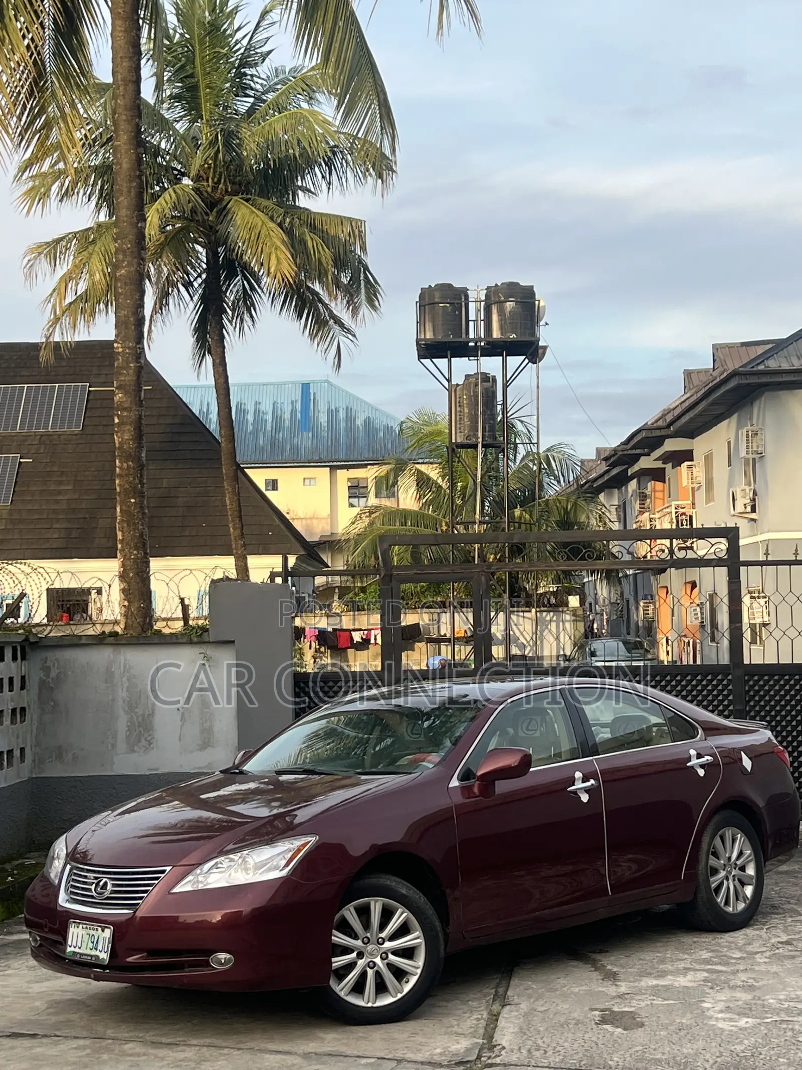 Lexus ES 350 2010 Maroon