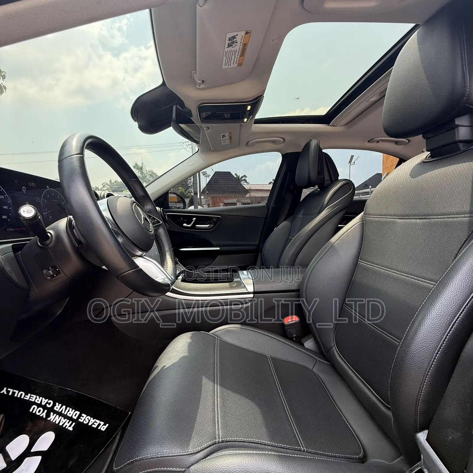 Mercedes-Benz C300 2022 Black