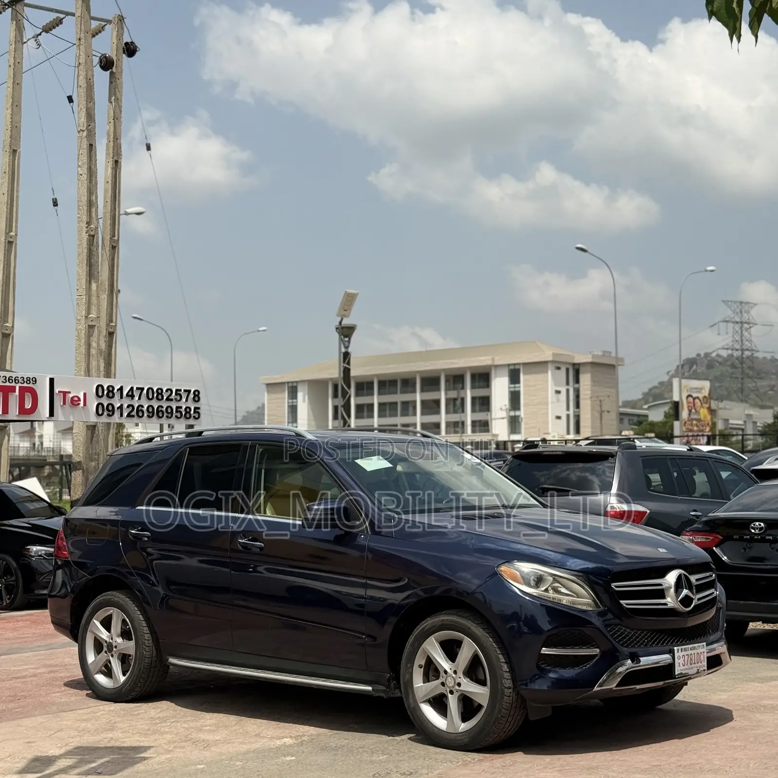 Mercedes-Benz GLE-Class GLE 350d 4MATIC 2016 Blue