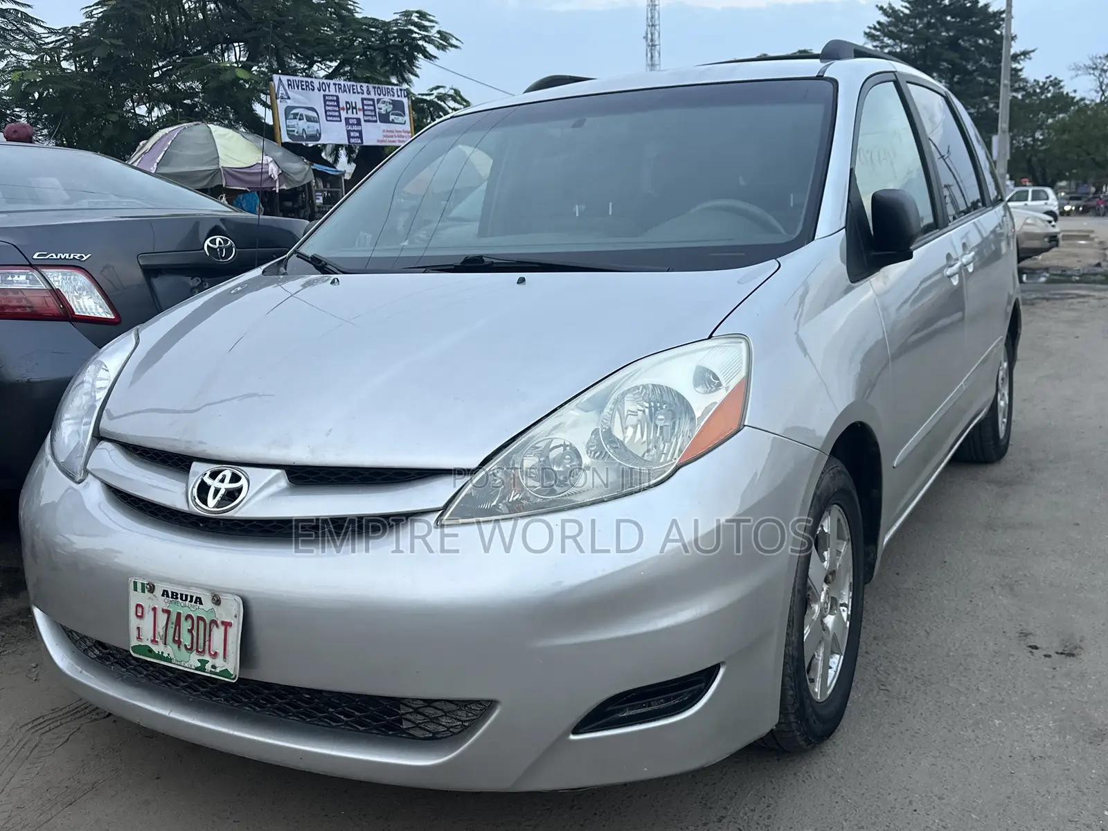 Toyota Sienna 2006 Silver