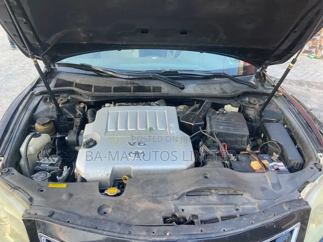 Toyota Camry XLE V6 4dr Sedan (3.5L 6cyl 6A) 2011 Black