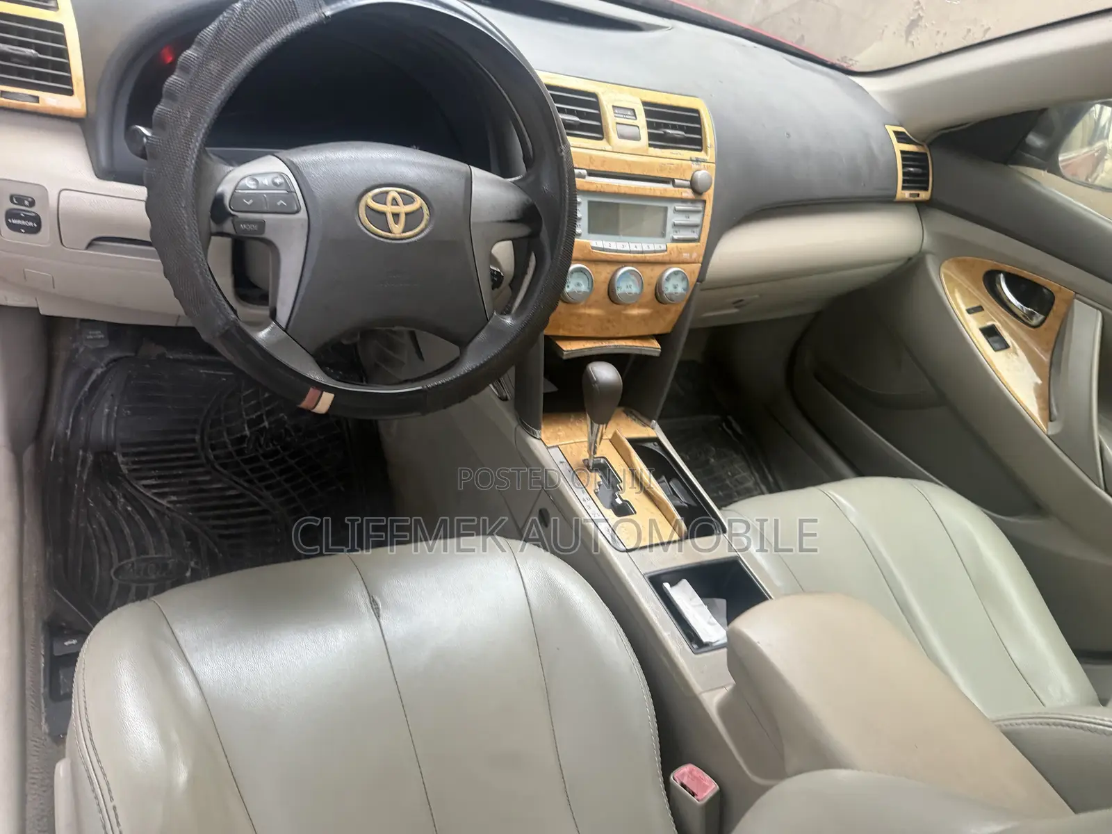 Toyota Camry 2.4 2008 Red