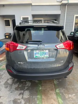 Toyota RAV4 LE 4dr SUV (2.5L 4cyl 6A) 2015 Gray