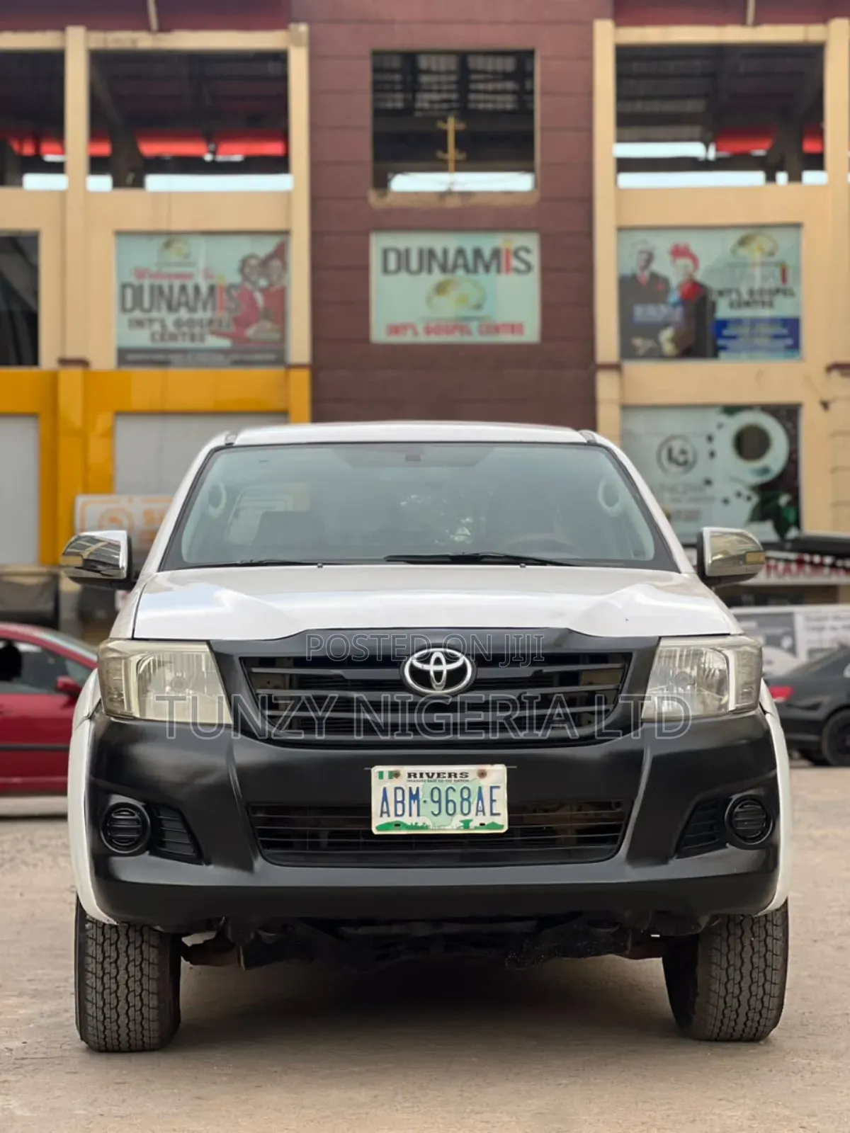 Toyota Hilux 2013 White