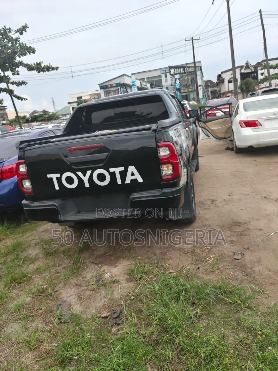 Toyota Hilux SR5 2014 Black