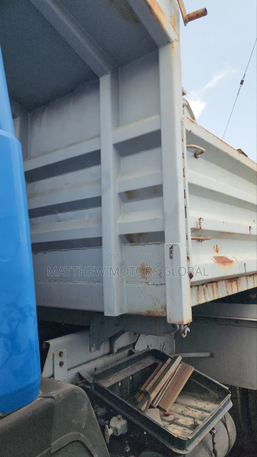 Super Clean Steyr Tipper 10 Tyres Direct Tokunbo