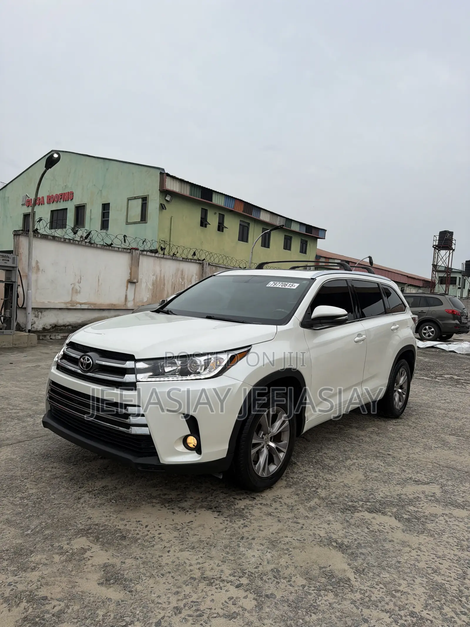 Toyota Highlander XLE 4dr SUV (3.5L 6cyl 6A) 2015 White