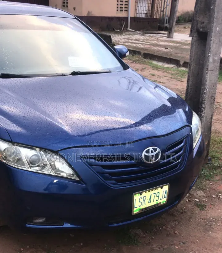 Toyota Camry 2009 Blue