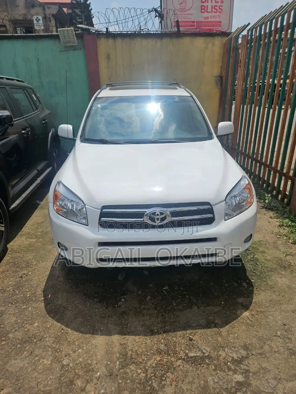 Toyota RAV4 2009 White
