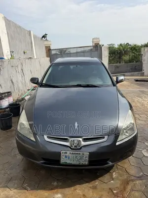 Honda Accord Automatic 2005 Gray