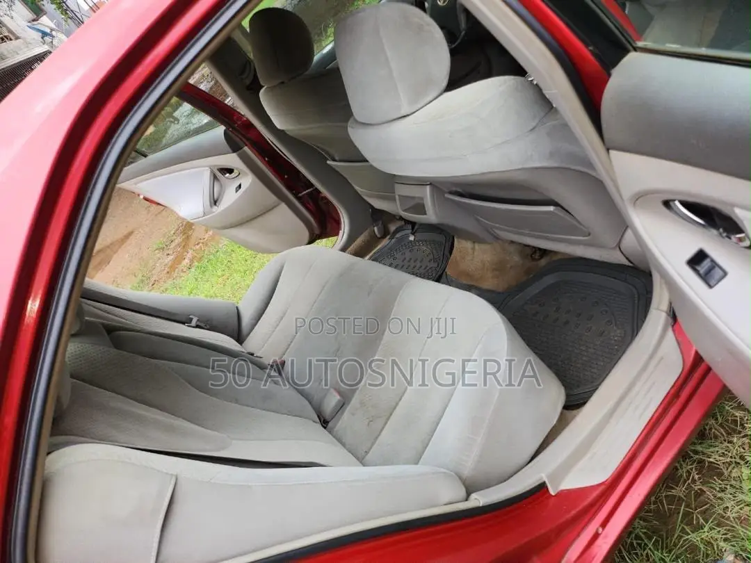 Toyota Camry 2.4 LE 2008 Red