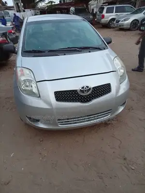 Toyota Yaris 1.3 VVT-i 2007 Silver