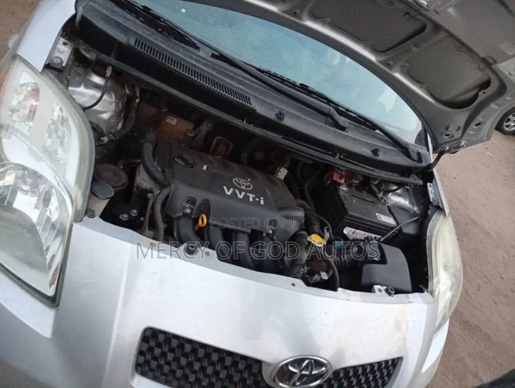 Toyota Yaris 1.3 VVT-i 2007 Silver