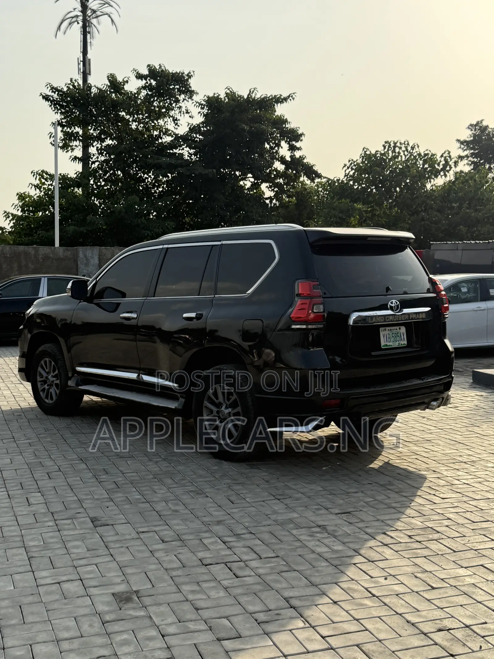 Toyota Land Cruiser Prado 2014 Black