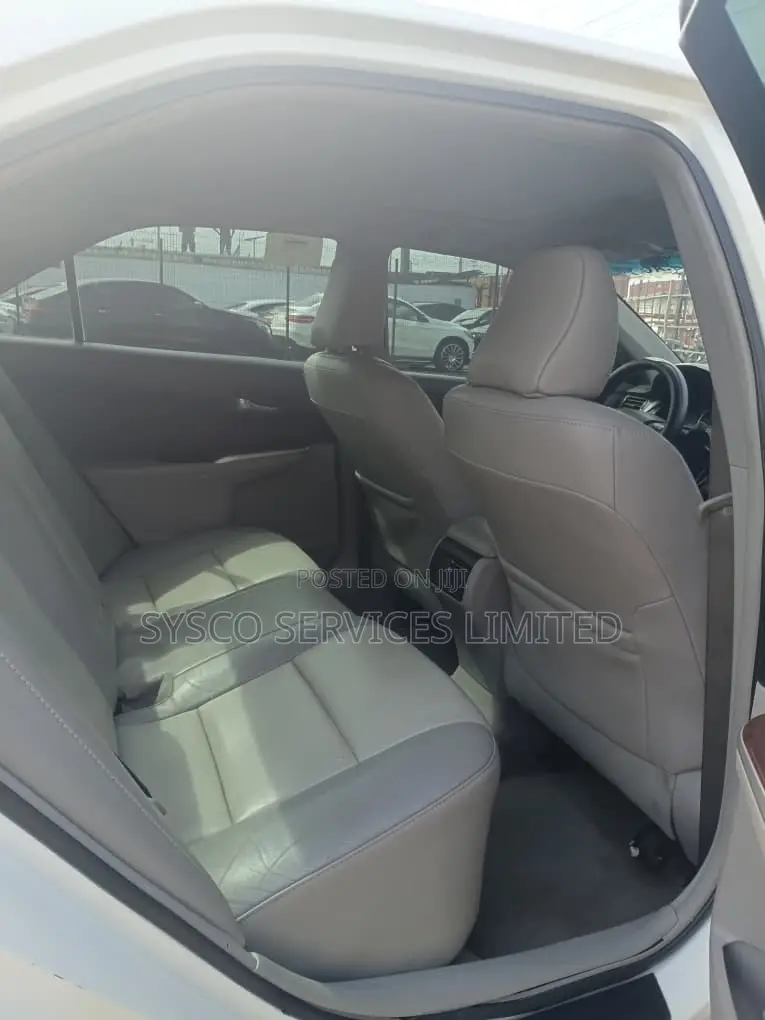 Toyota Camry 2013 White