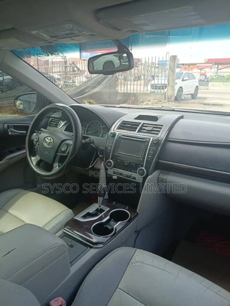 Toyota Camry 2013 White