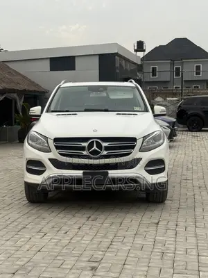 Mercedes-Benz GLE-Class GLE 350d 4MATIC 2016 White