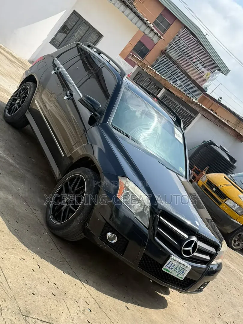 Mercedes-Benz GLK-Class 350 4MATIC 2011 Black