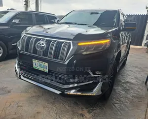 Toyota Land Cruiser Prado 2011 Black