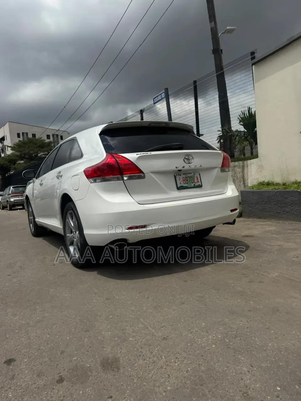 Toyota Venza Limited 2010 White