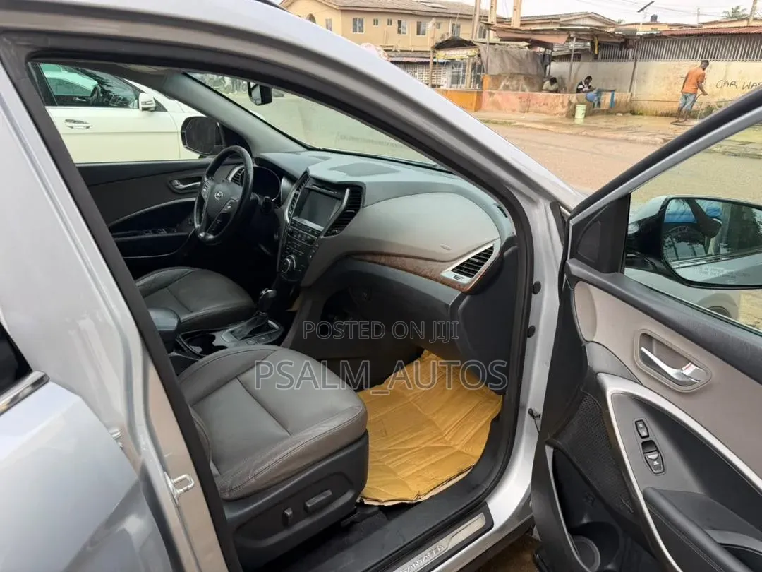 Hyundai Santa Fe Limited AWD 2016 Silver