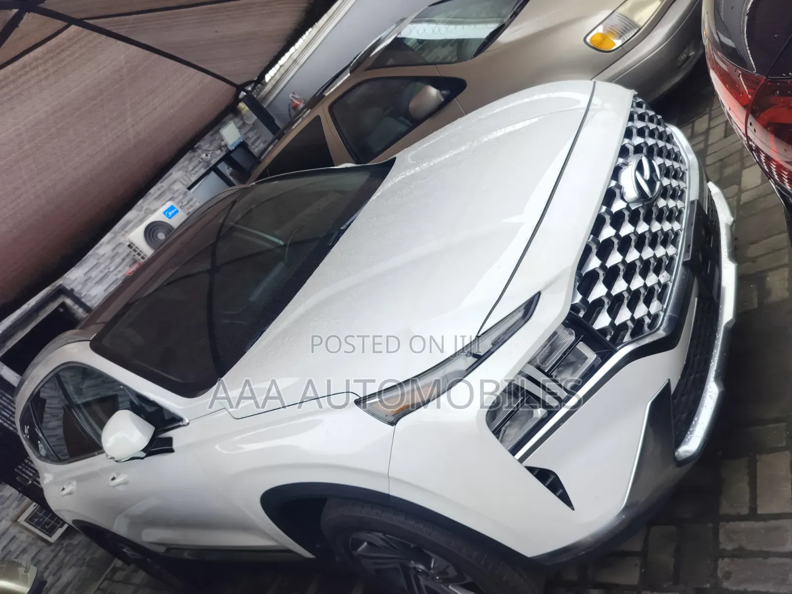 Hyundai Santa Fe Limited 2021 White
