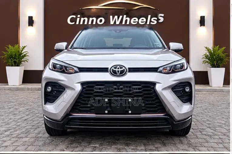 New Toyota RAV4 XLE 2025 Off white