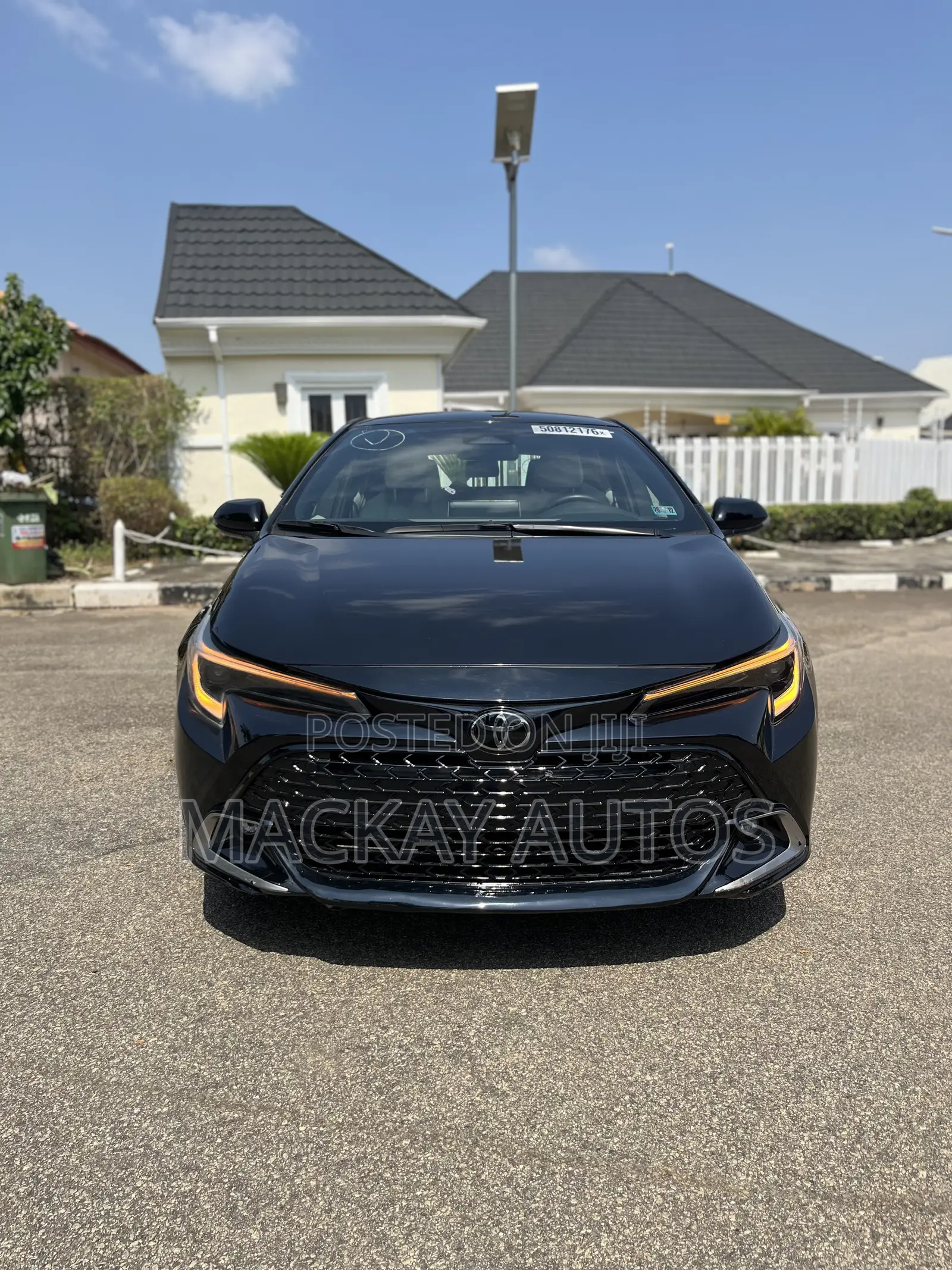 Toyota Corolla Hybrid XLE 2025 Black