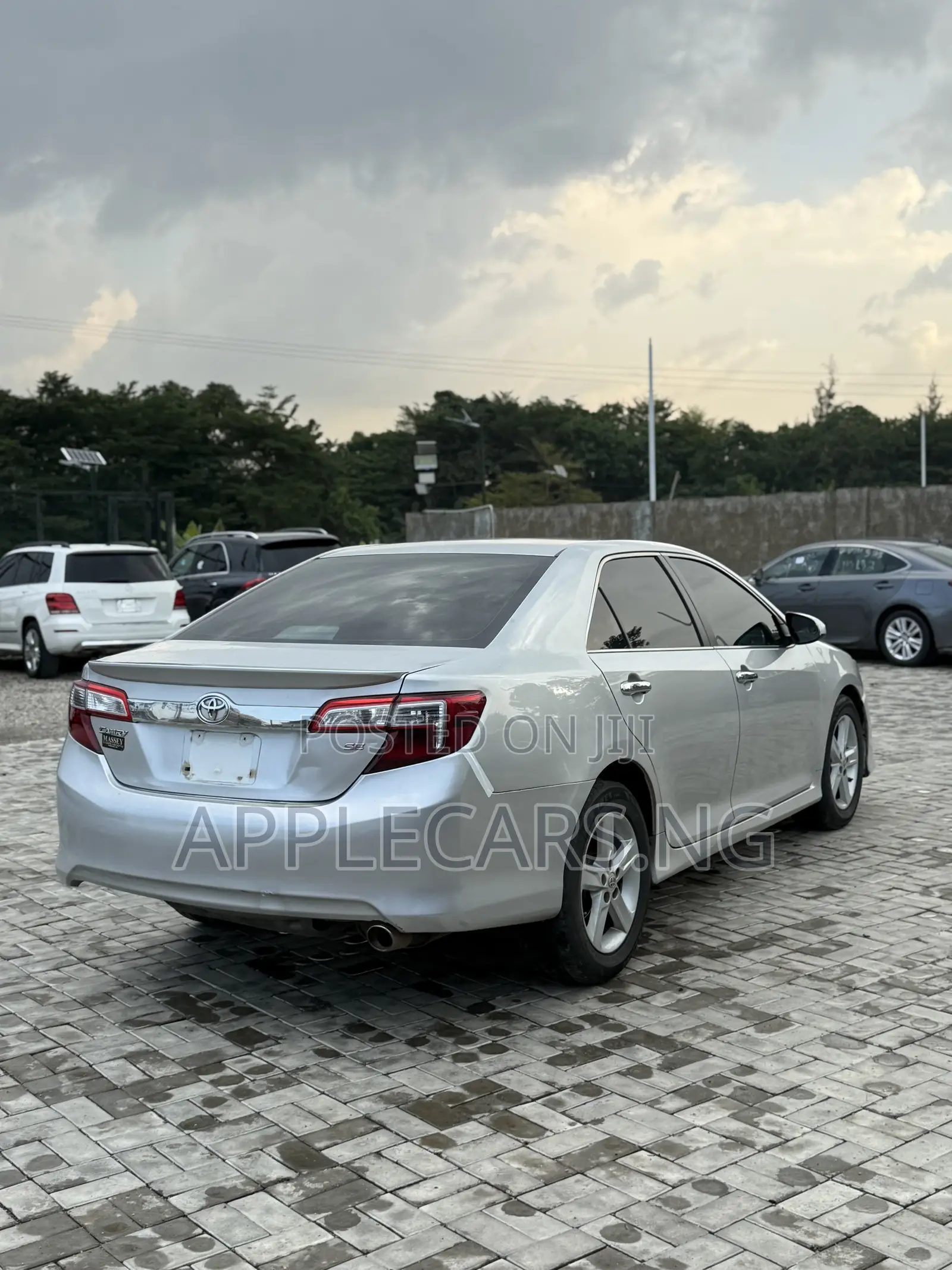 Toyota Camry 2012