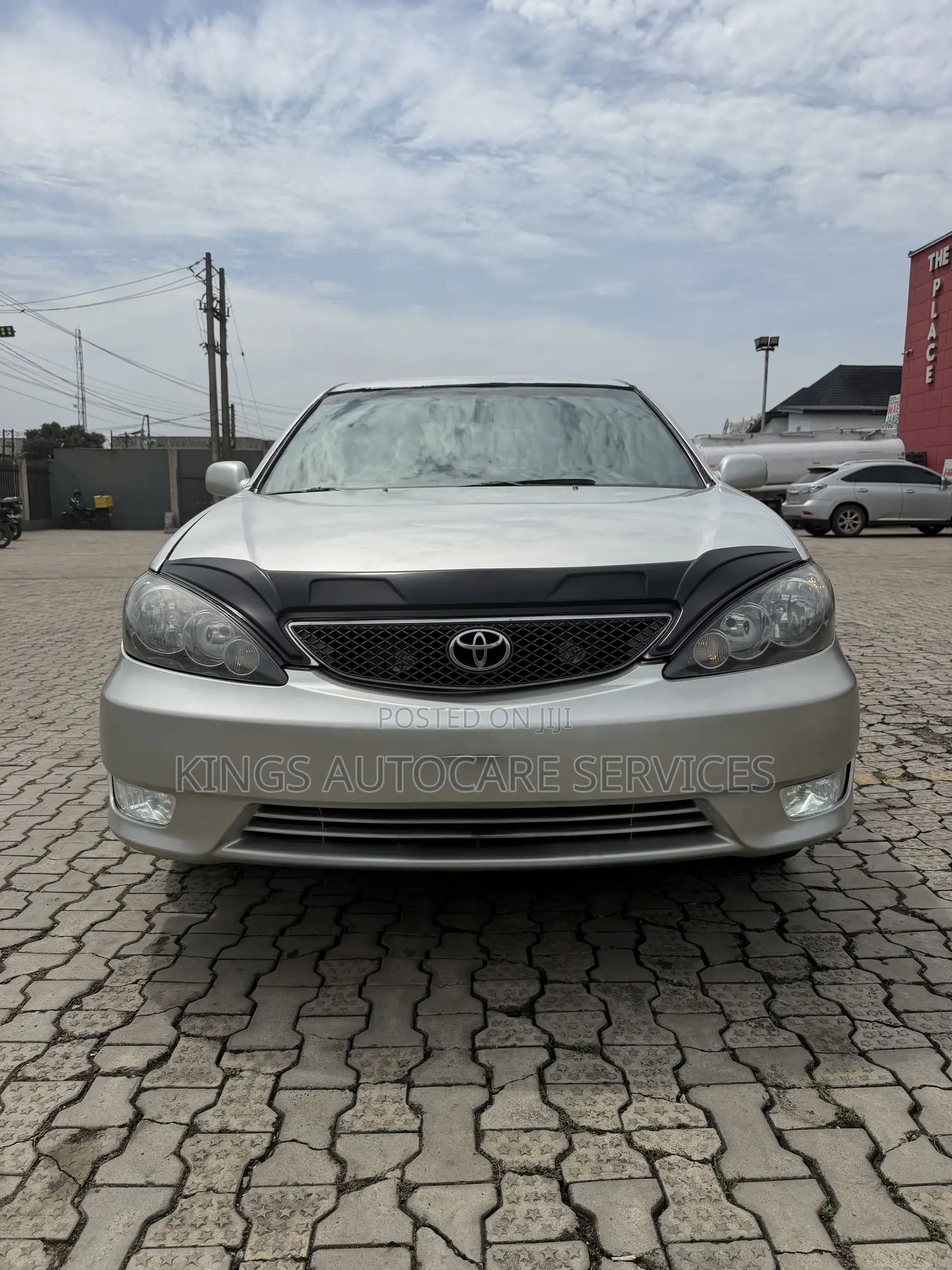 Toyota Camry SE 4dr Sedan (2.4L 4cyl 5A) 2005 Silver