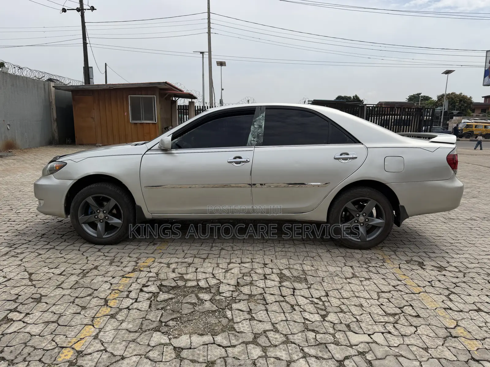 Toyota Camry SE 4dr Sedan (2.4L 4cyl 5A) 2005 Silver
