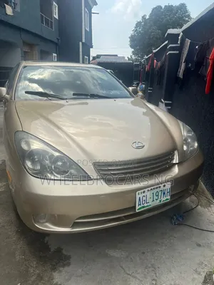 Lexus ES 330 Sedan 2004 Gold