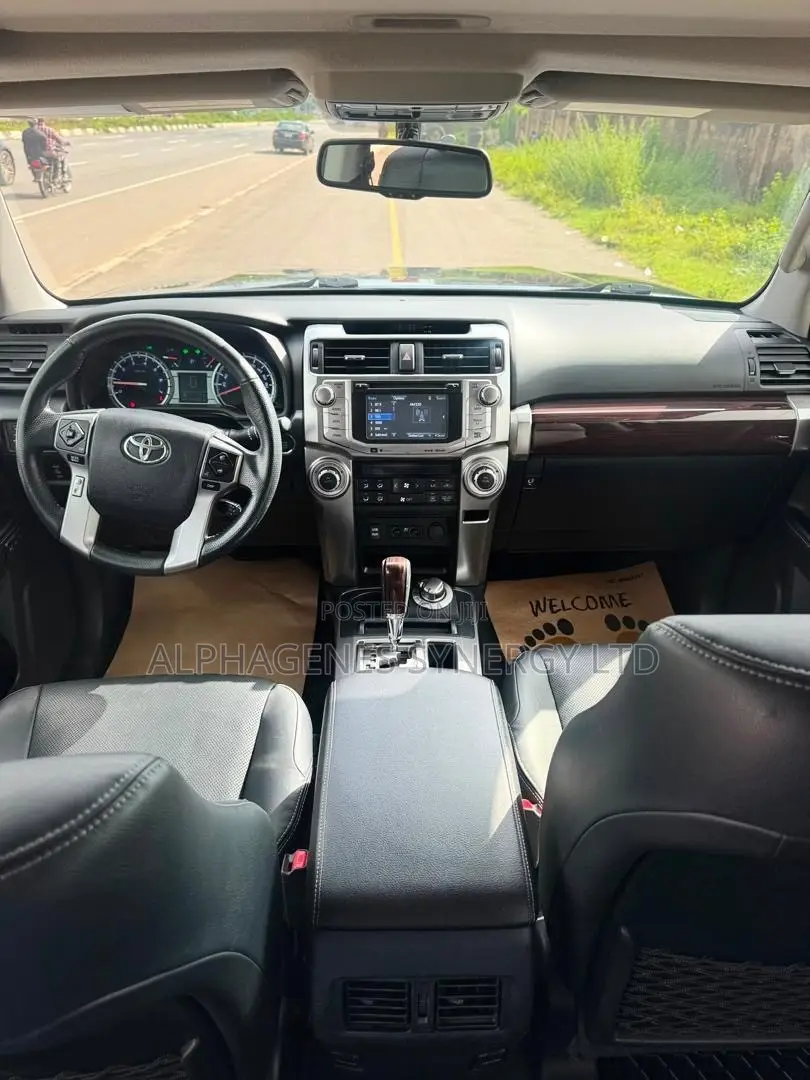 Toyota 4-Runner 2019 Black