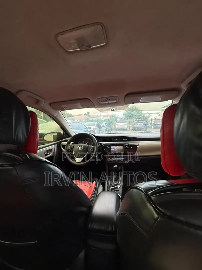 Toyota Corolla 2014 Black